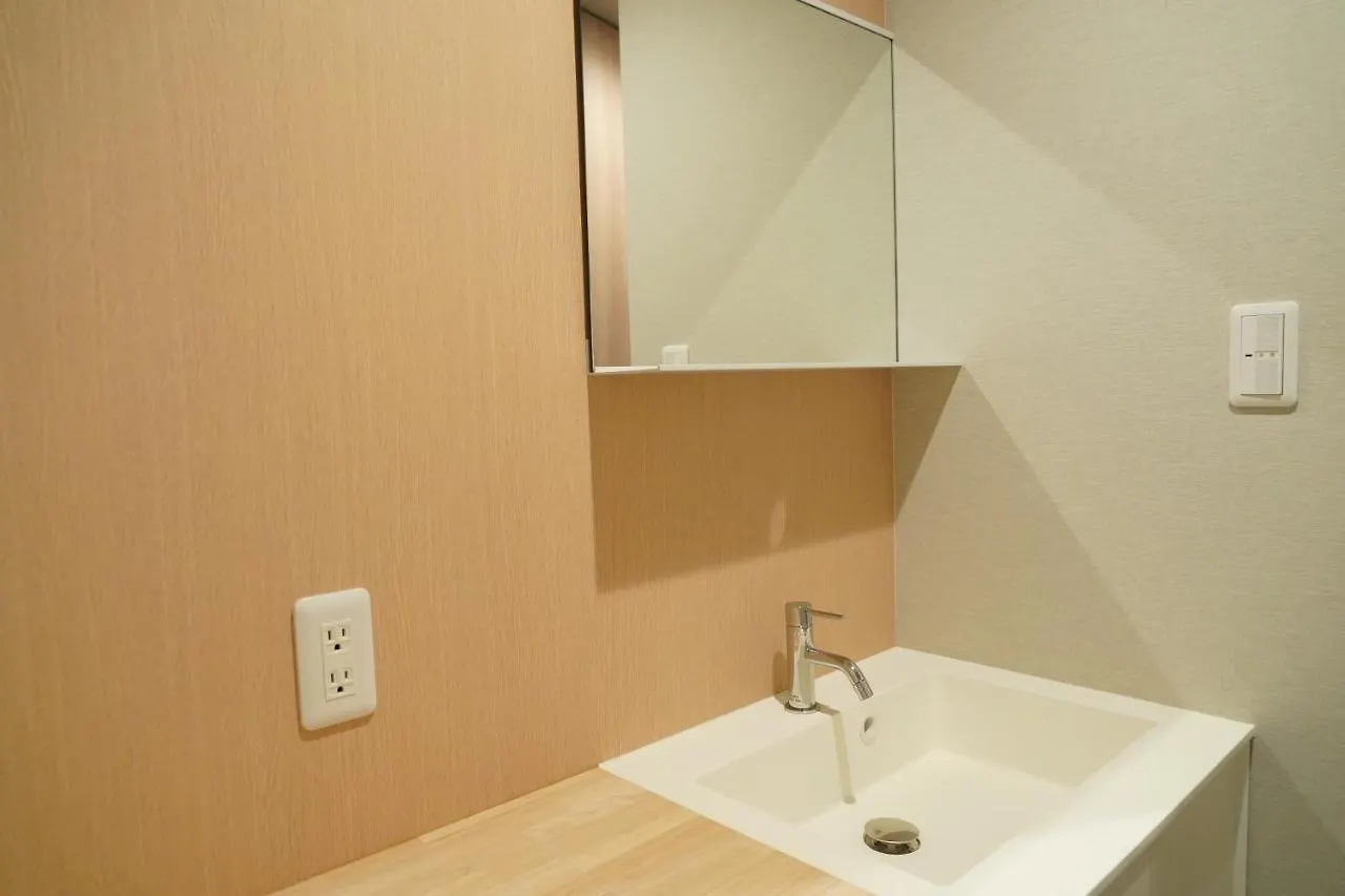 Apartment Liaison Court Nishikujo Universal Bay Osaka Japan
